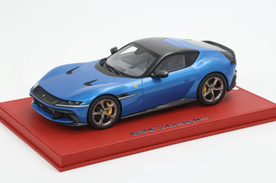 1/18 BBR Ferrari 12cilindri color blue corsa set on red deluxe leather base limited 3 pieces - Image 2