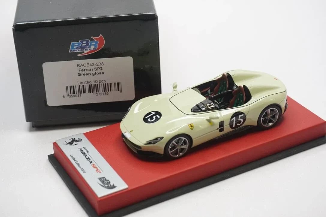 1/43 BBR Ferrari SP2 color verde medio gloss # 15 set on red leather base limited 10 pieces RACE43-238