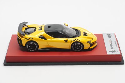 1/43 BBR Ferrari SF90XX stradale in color Giallo tristato set on red leather base limited 5 pieces - Image 6